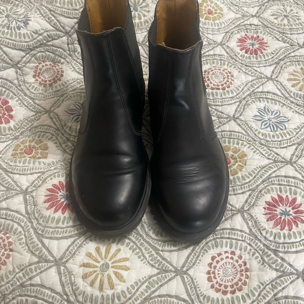 Dr. Martens Black Leather Chelsea Boots